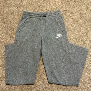 Nike youth sweatpants
